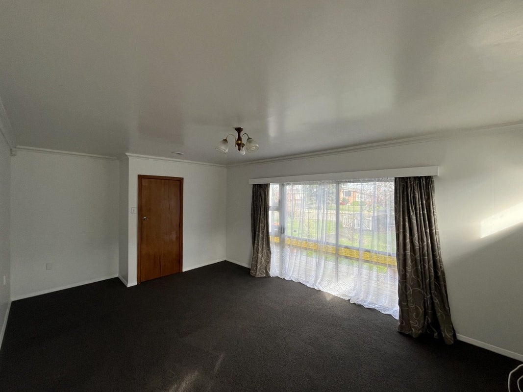 34 Highbury Avenue, Highbury, Palmerston North - Carousel 10