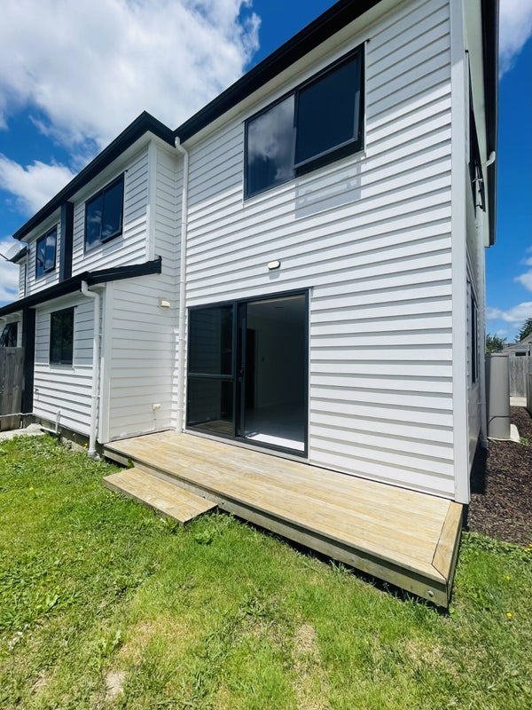 32A Edinburgh Avenue, Rosehill, Papakura - Carousel 11