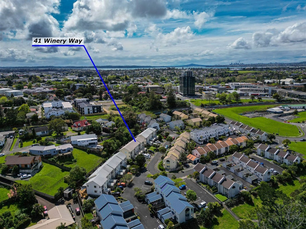 41 Winery Way, Henderson, Auckland - Carousel 30
