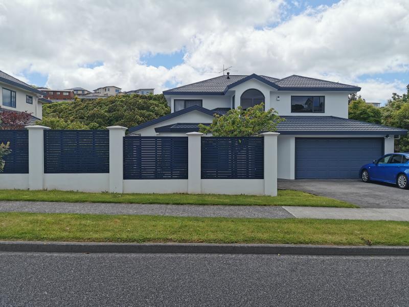 26 Amesbury Drive, Churton Park, Wellington - Carousel 1
