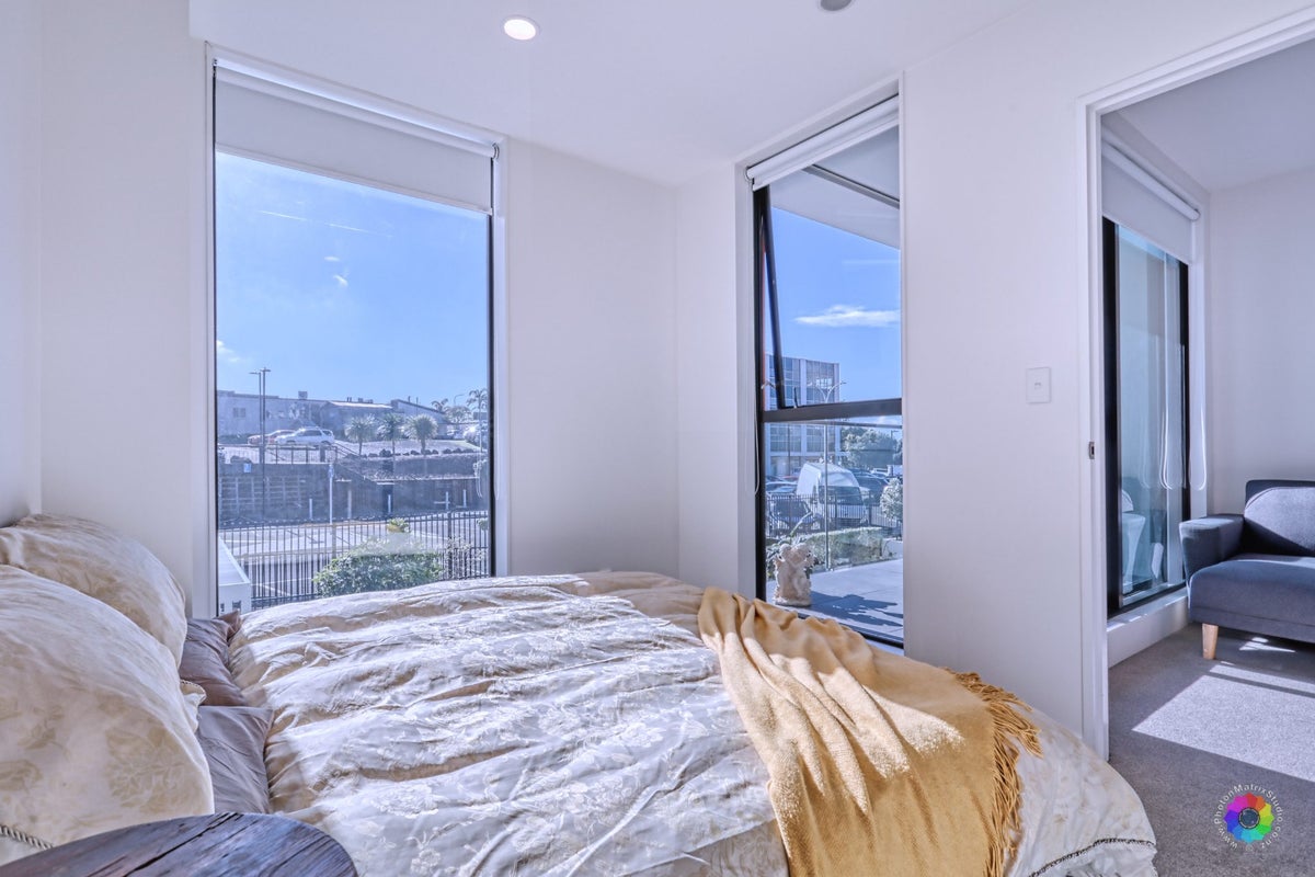 212/19 Rawene Road, Birkenhead, Auckland - Carousel 2