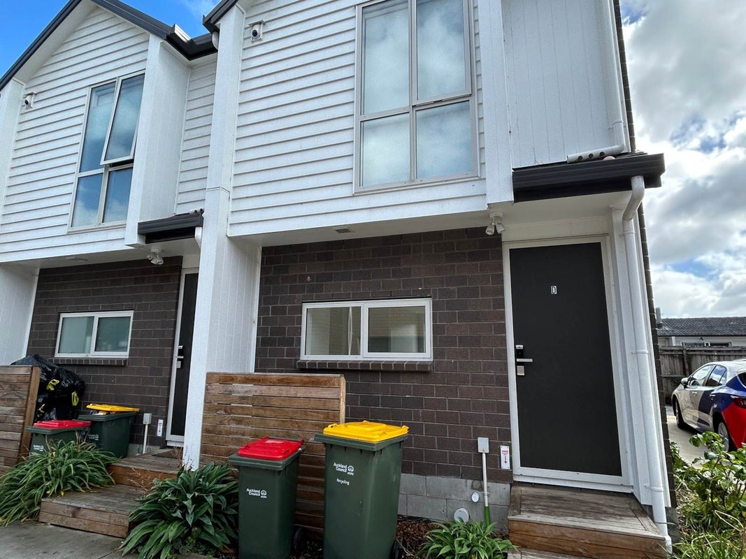 12D Greenock Road, Ranui, Auckland - Carousel 2