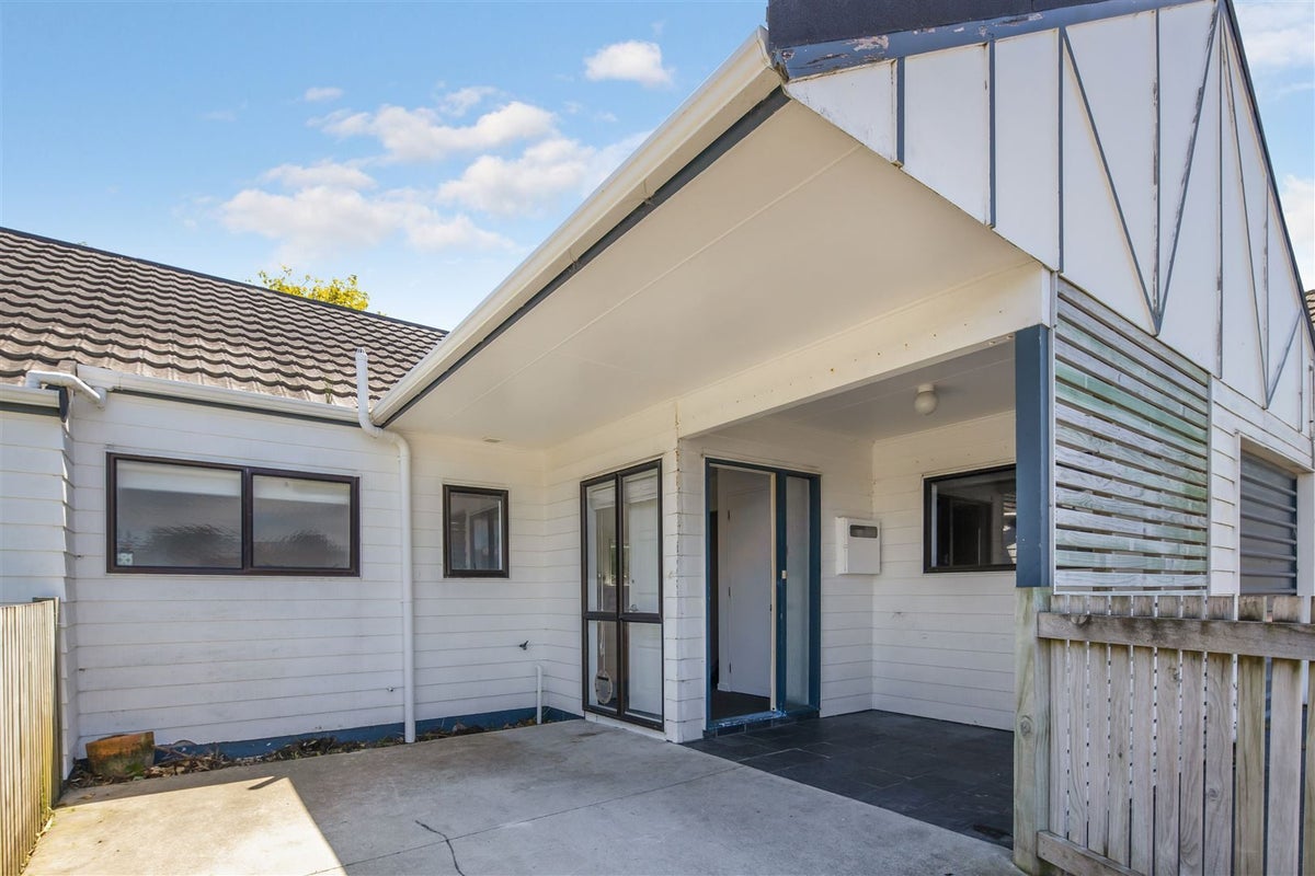 4/53 Dominion Park Street, Johnsonville, Wellington - Carousel 19