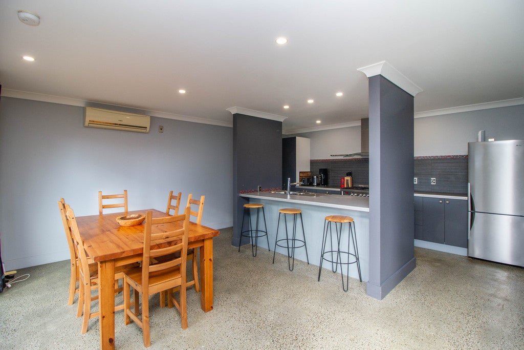 22B Drummond Crescent, Kelson, Lower Hutt - Carousel 2