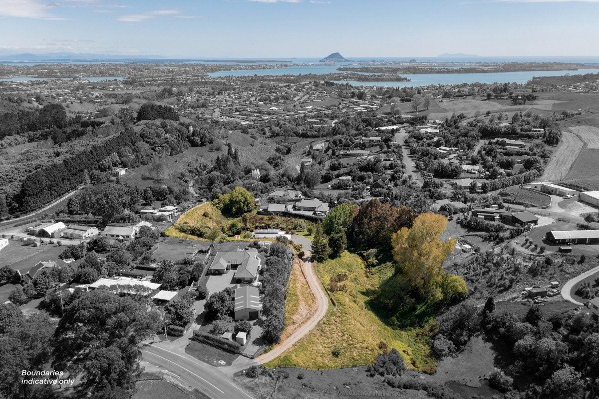 383 Kaitemako Road, Welcome Bay, Tauranga - Carousel 1