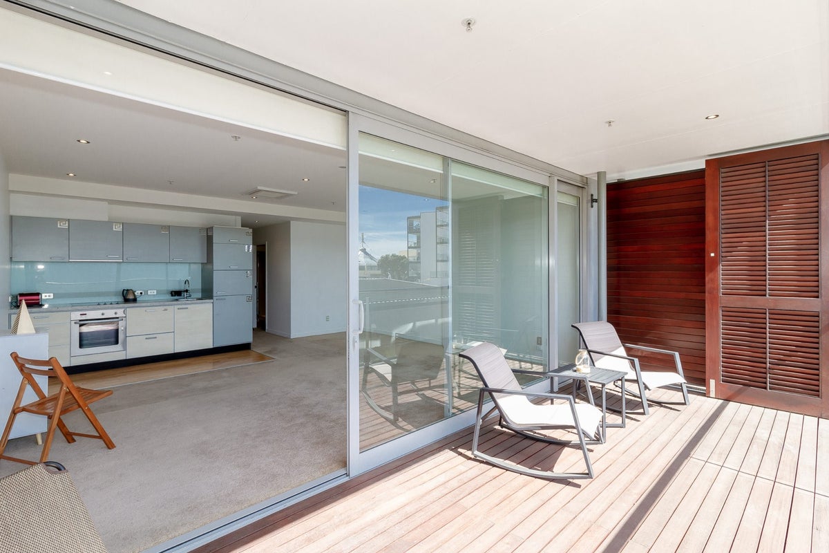 204C/14 West Quay, Ahuriri, Napier - Carousel 2