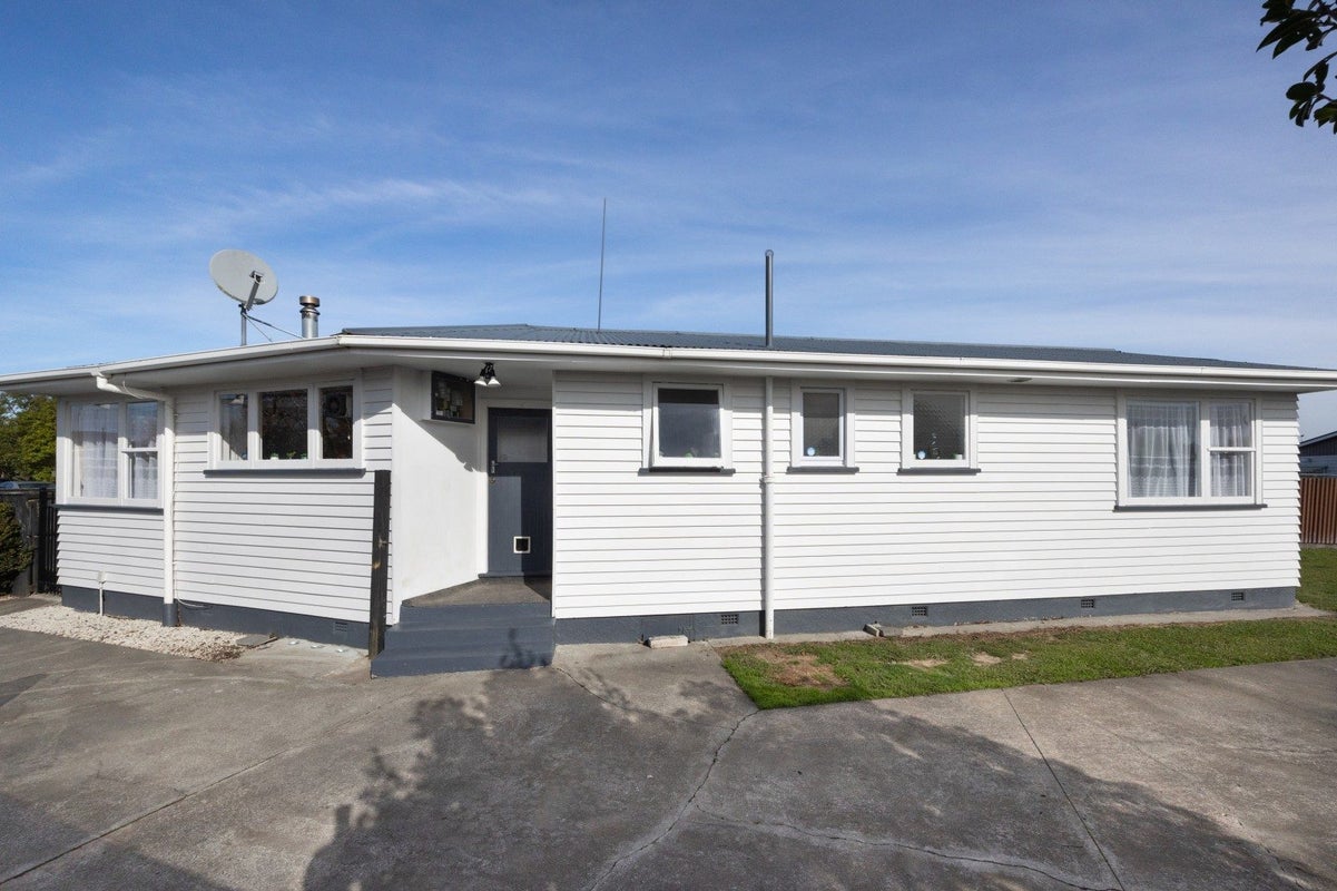 41 Holdsworth Avenue, Milson, Palmerston North - Carousel 17