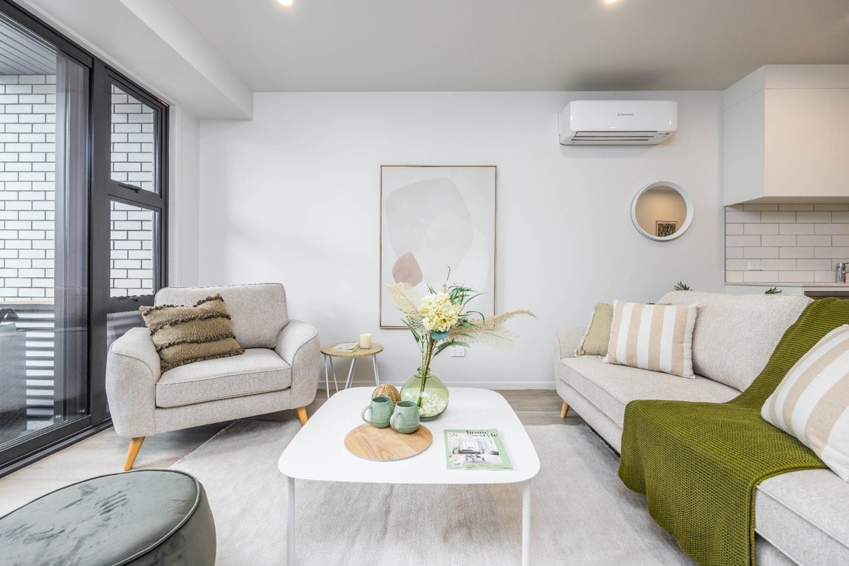 205/3 Parata Street, Point England, Auckland - Carousel 1