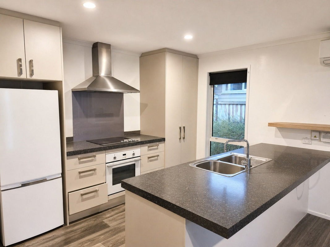 187 Bowhill Road, New Brighton, Christchurch - Carousel 12