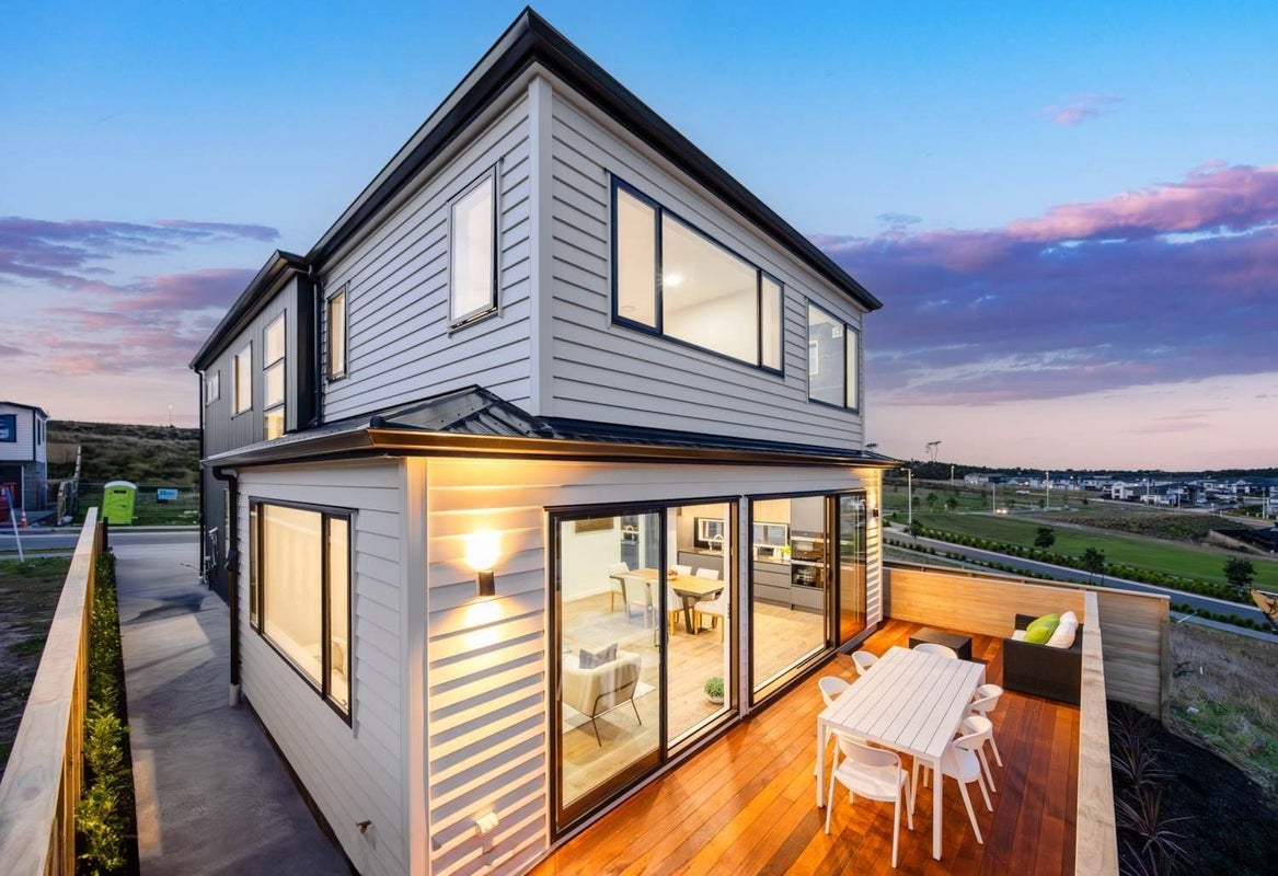 7 Pakirikiri Street, Long Bay, Auckland - Carousel 26