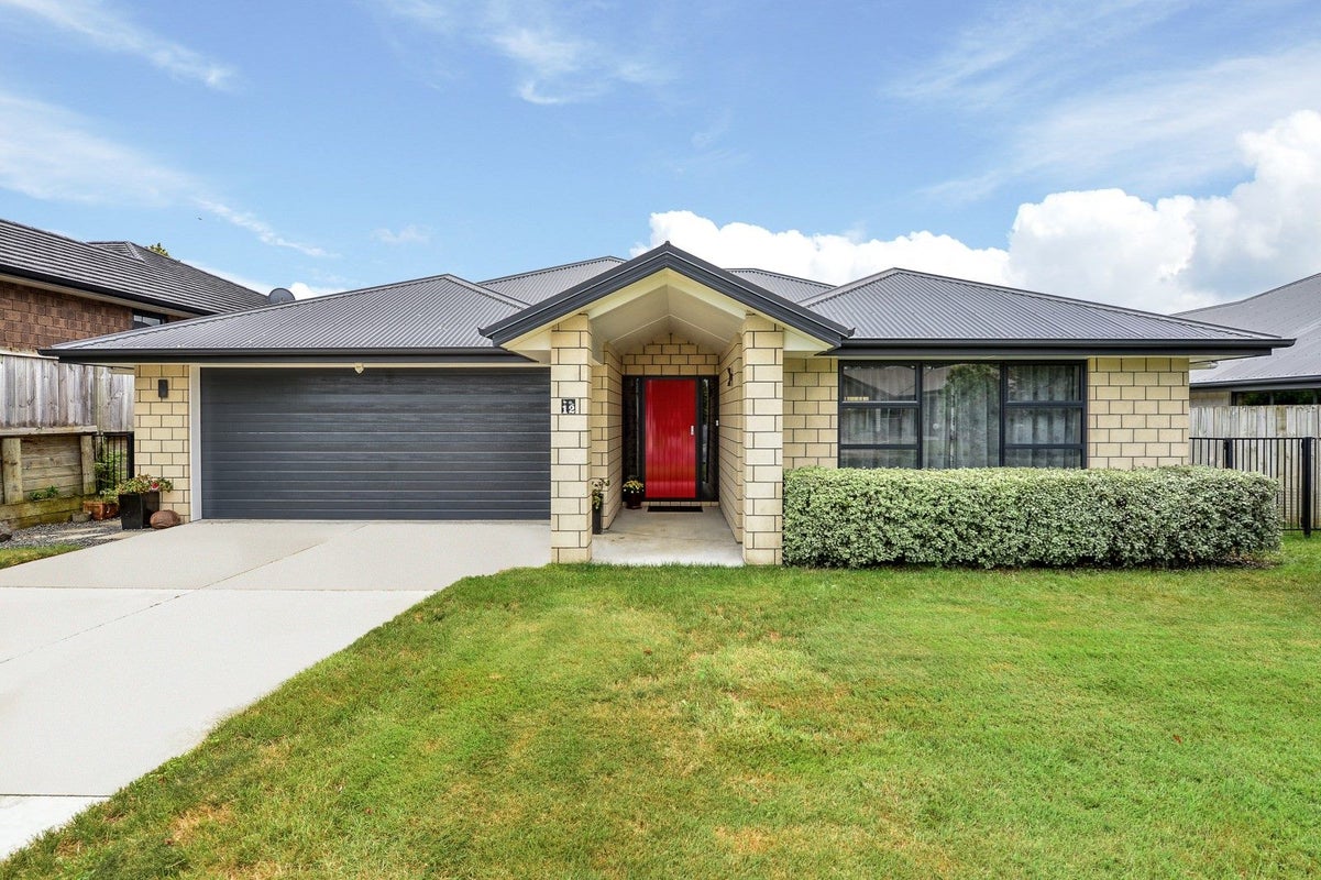12 Carlingford Rise, Dinsdale, Hamilton - Carousel 1