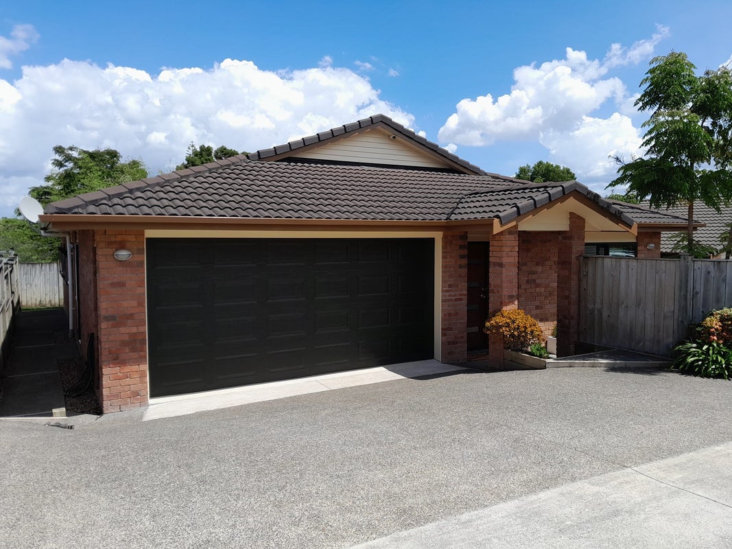 52A Rodney Street, Howick, Auckland - Carousel 2