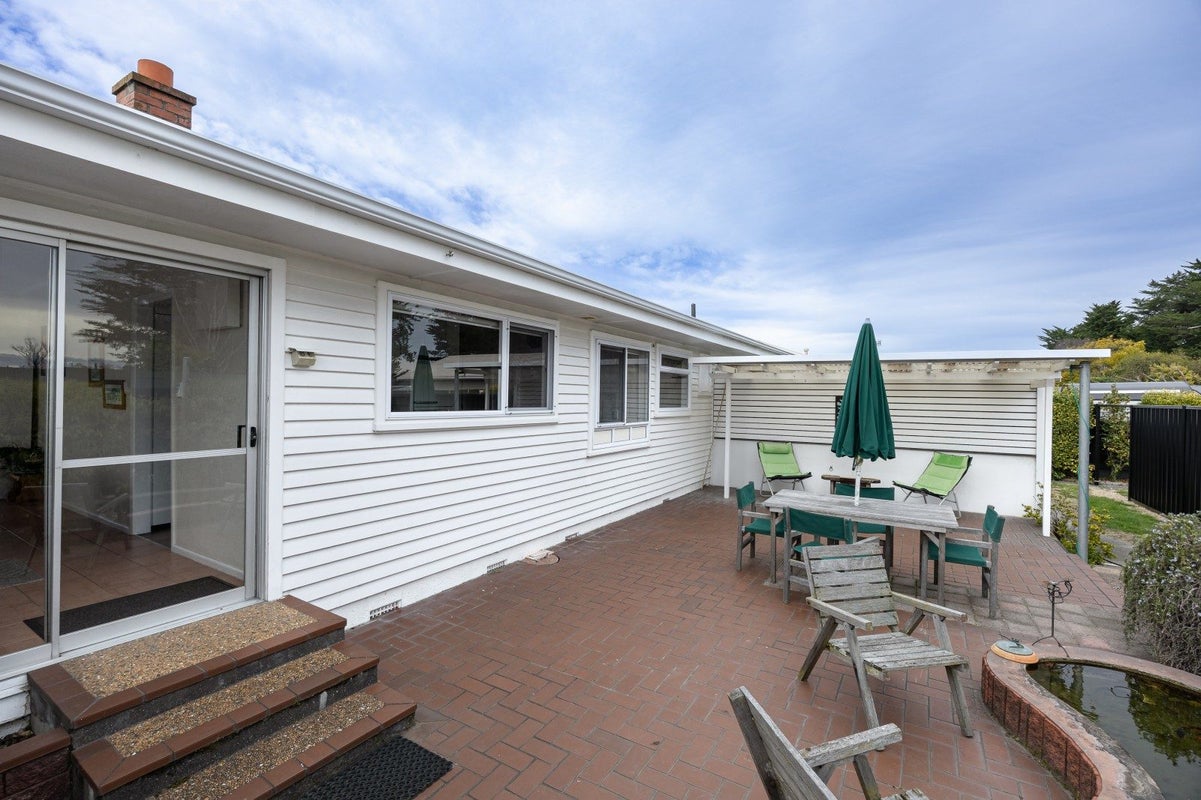 18 Alamein Crescent, Onekawa, Napier, Hawke's Bay - Carousel 14