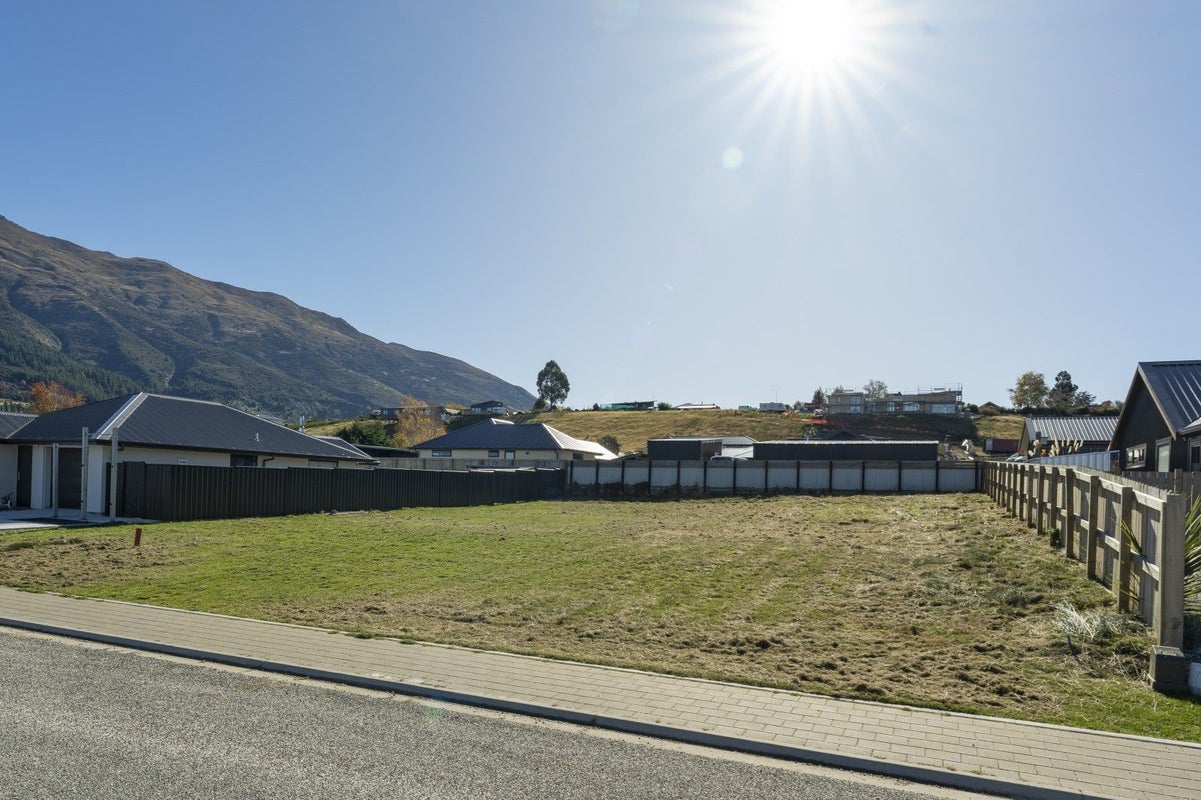 37 Timsfield Drive, Lake Hawea - Carousel 2