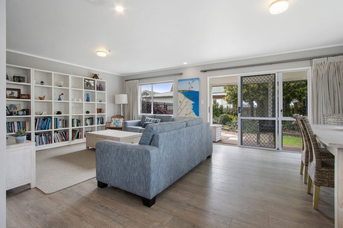 4A Carisbrooke Street, Katikati, Katikati - Carousel 1
