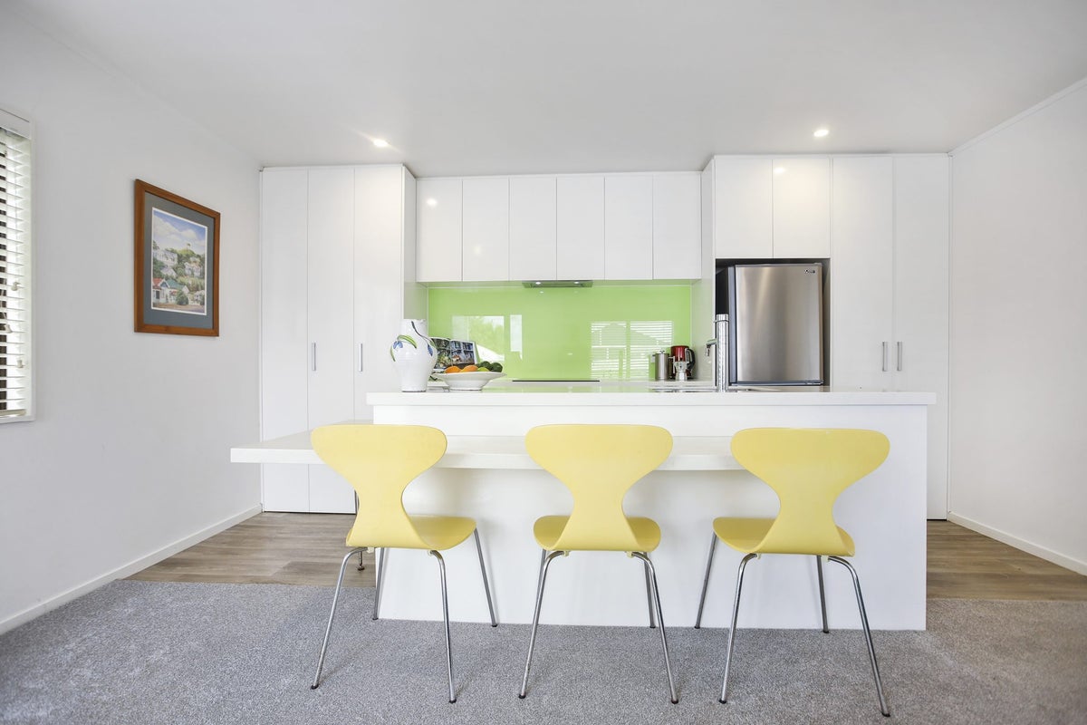 2/111 Bayswater Avenue, Bayswater, Auckland - Carousel 2