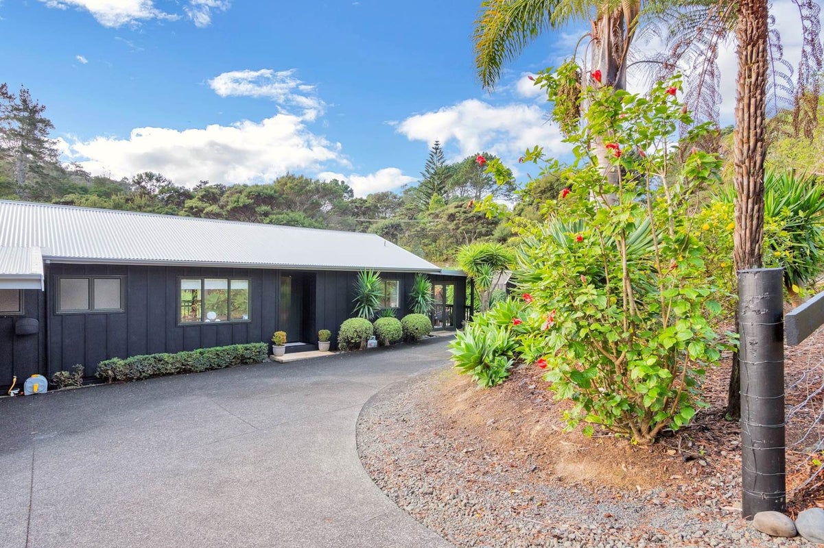 96 Attwood Road, Paremoremo, Auckland - Carousel 2
