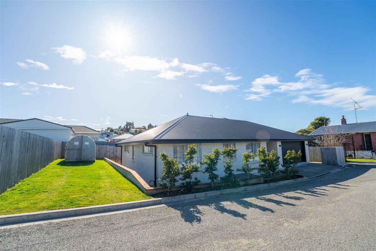 143B Selwyn Street, Waimataitai, Timaru - Carousel 1