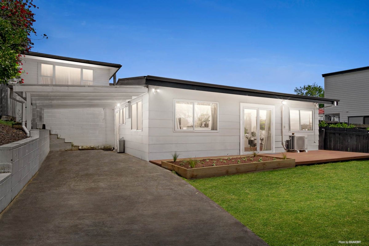 1/31 Mildmay Road, Henderson, Auckland - Carousel 1