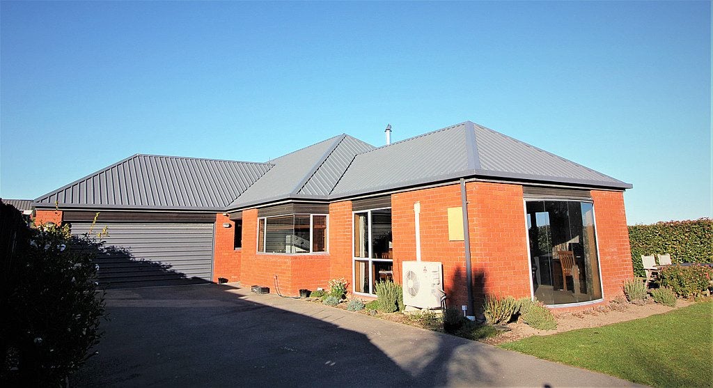9 Lordship Place, Templeton, Christchurch - Carousel 2