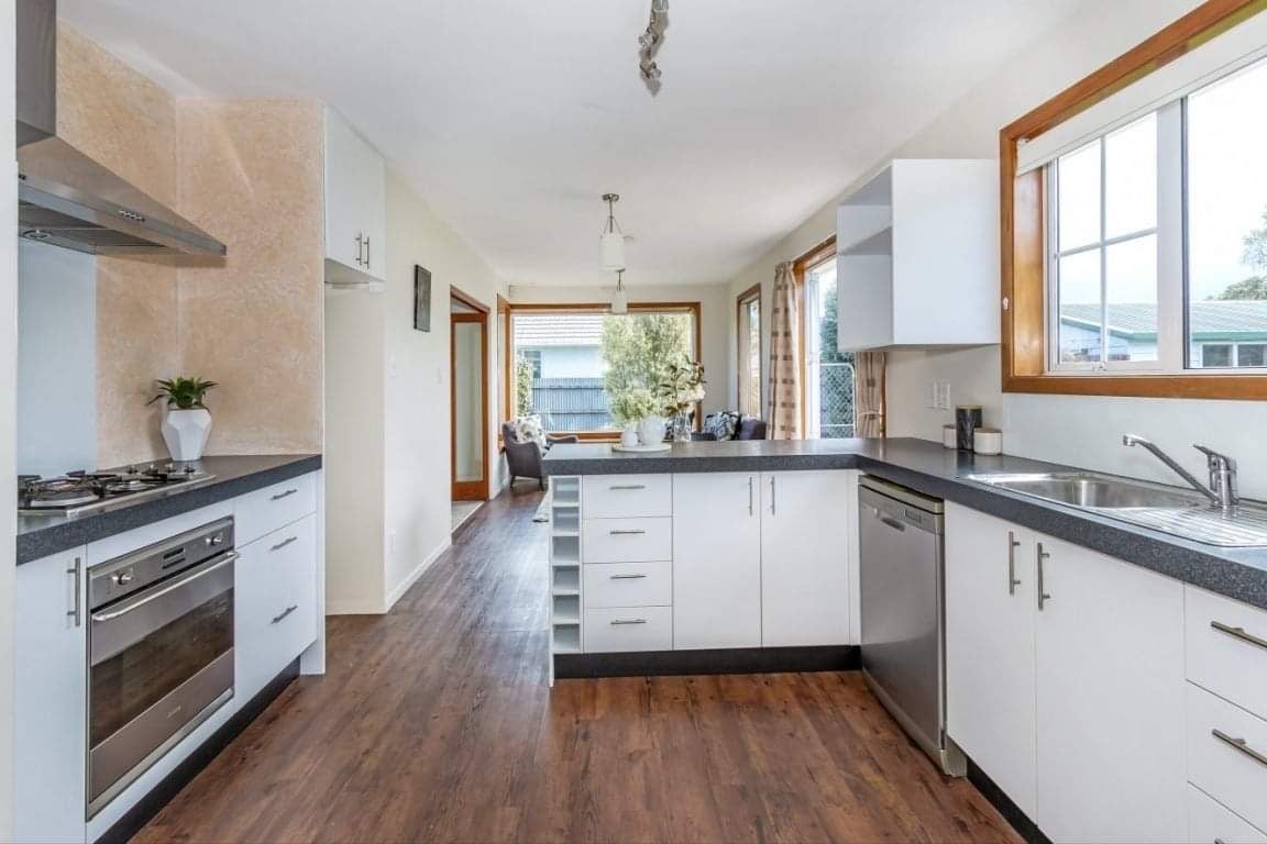 18 Greendale Avenue, Avonhead, Christchurch - Carousel 2