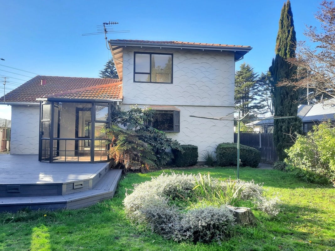 405 Avonhead Road, Avonhead, Christchurch - Carousel 13