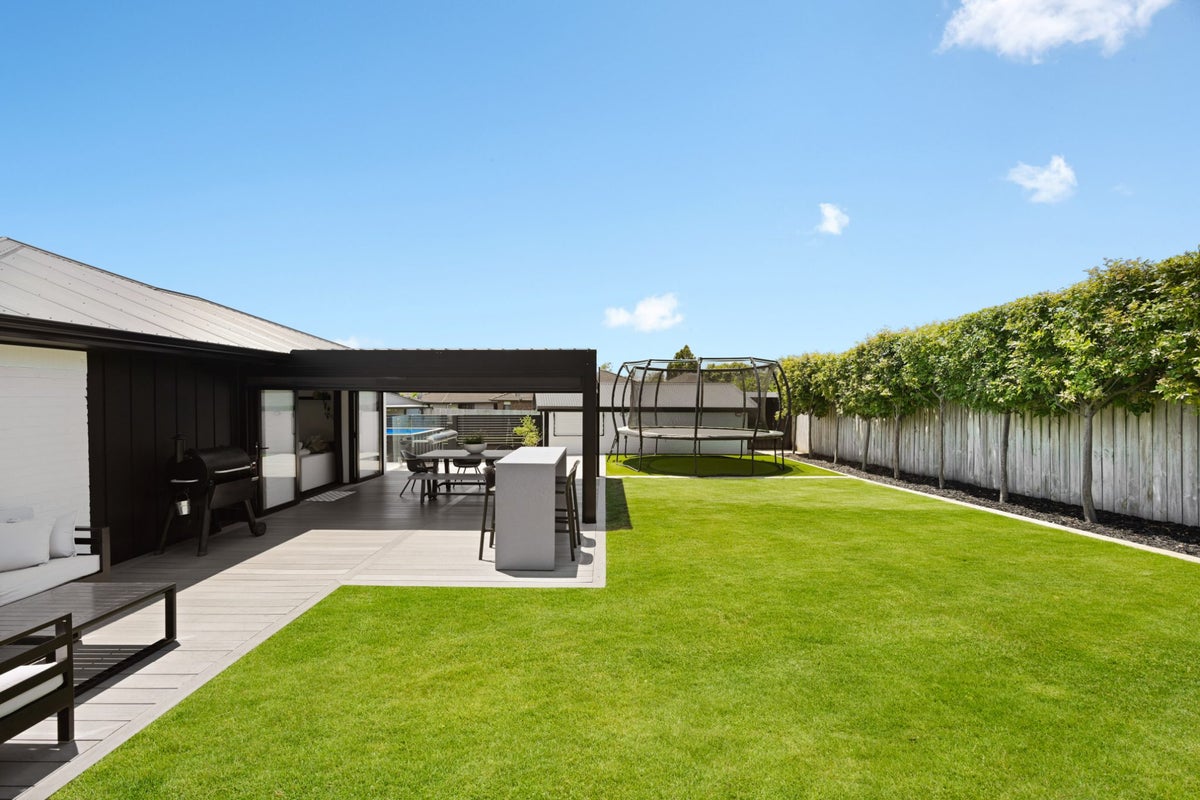 16 Alanbrooke Place, Beerescourt, Hamilton - Carousel 28