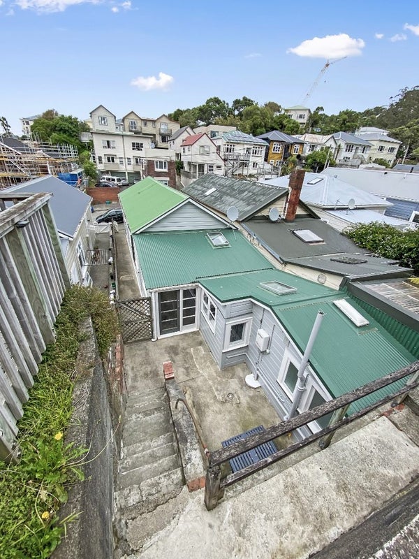 42 Rolleston Street, Mount Cook, Wellington - Carousel 13