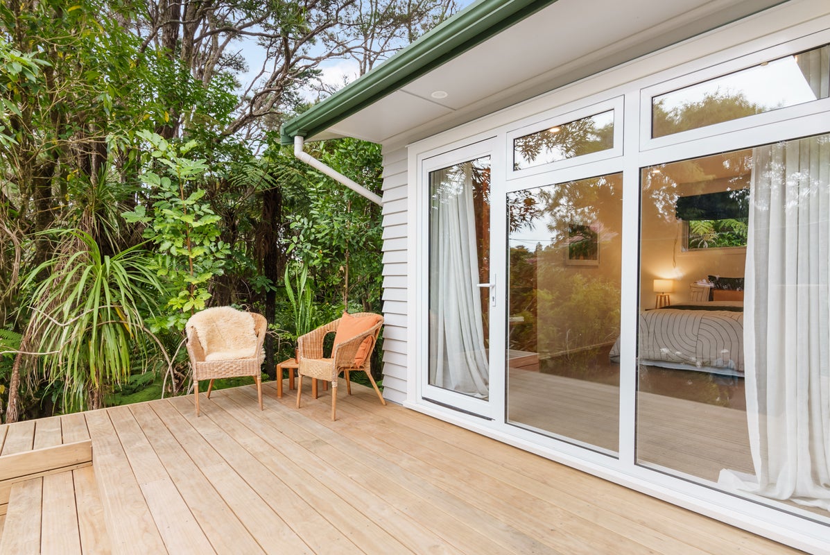 7 Boylan Road, Titirangi, Auckland - Carousel 2
