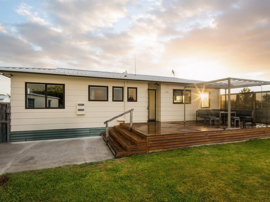 104 Dominion Road, Nawton, Hamilton - Carousel 1