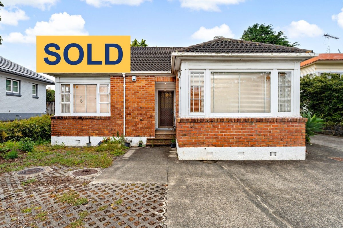 79A St Lukes Road, Sandringham, Auckland - Carousel 1
