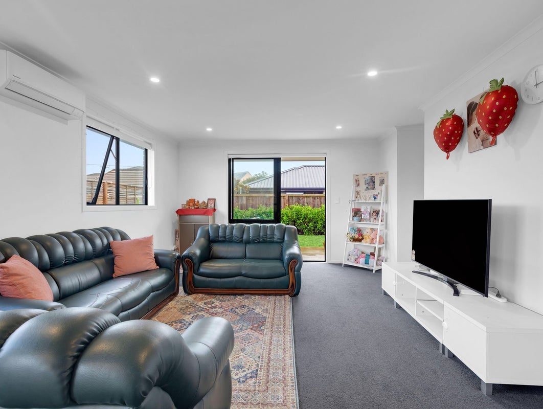 4/223 Baverstock Road, Grandview Heights, Hamilton - Carousel 2