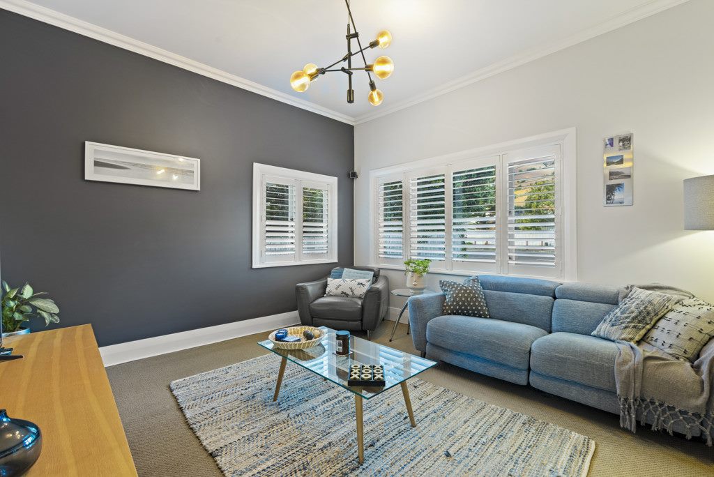 22 Onewa Road, Northcote Point, Auckland - Carousel 2