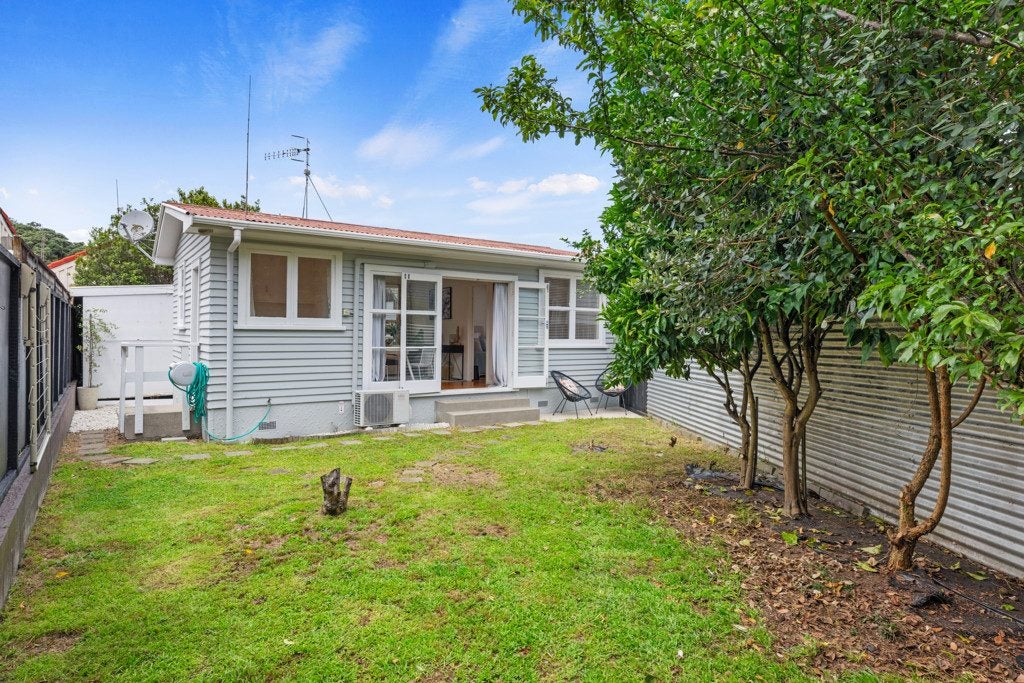 2/41 Turret Road, Tauranga South, Tauranga - Carousel 2