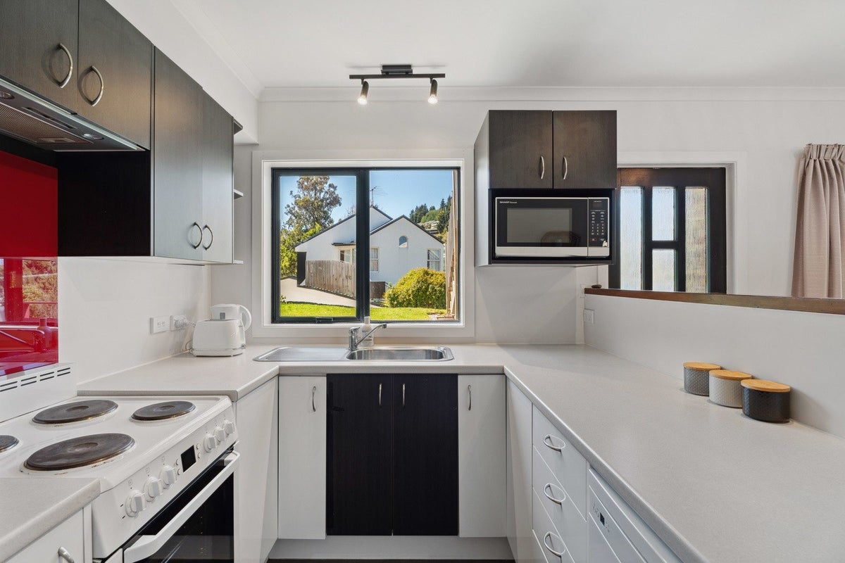 29 Arawata Terrace, Fernhill, Queenstown - Carousel 2