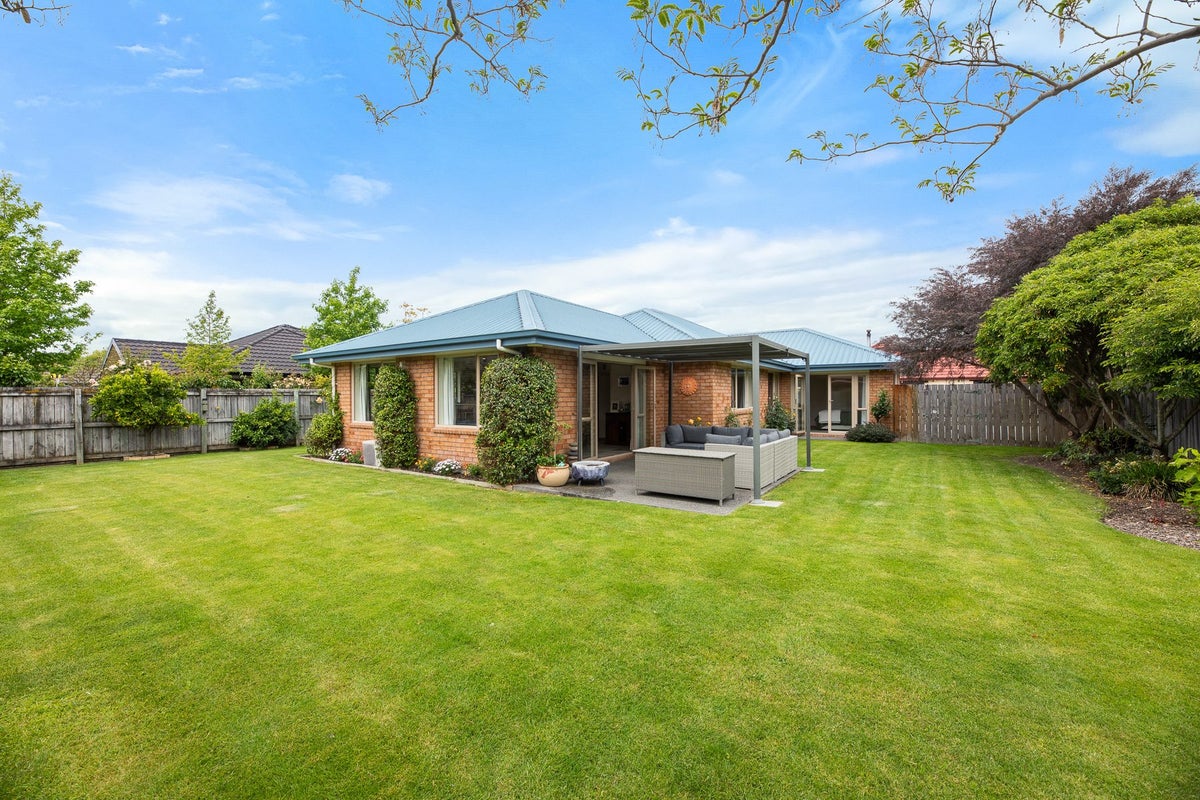 14 Hitaua Place, Redwoodtown, Blenheim - Carousel 1