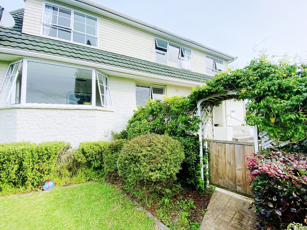 1 Sussex Street, Chartwell, Hamilton - Carousel 2
