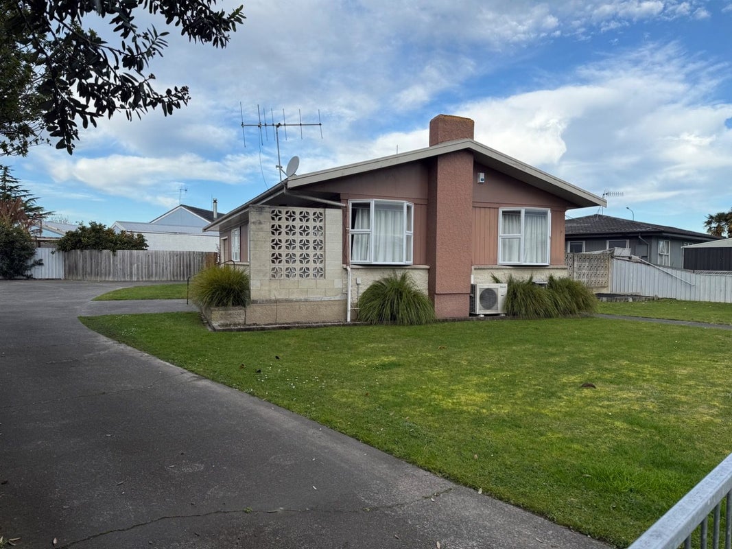 4 Lerwick Street, Tamatea, Napier - Carousel 10