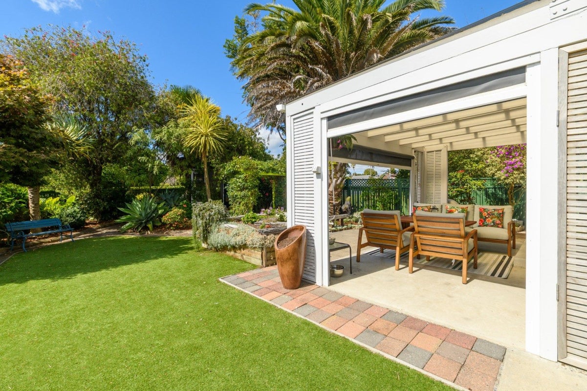 2 Columba Place, Matua, Tauranga - Carousel 1