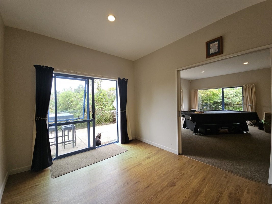 7 Lanyon Place, Whitby, Porirua - Carousel 2