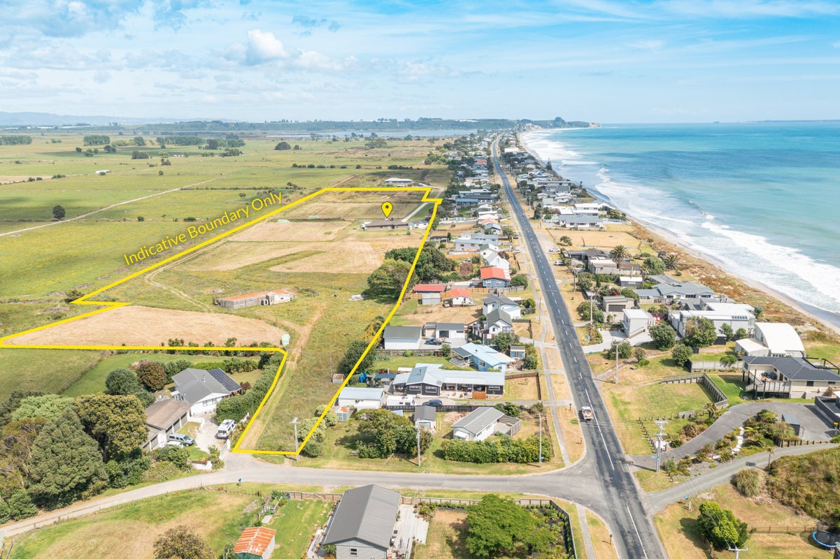 158A Pukehina Parade, Pukehina, Te Puke - Carousel 1