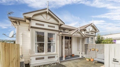 6A Rotoiti Street, Johnsonville, Wellington - Carousel 1