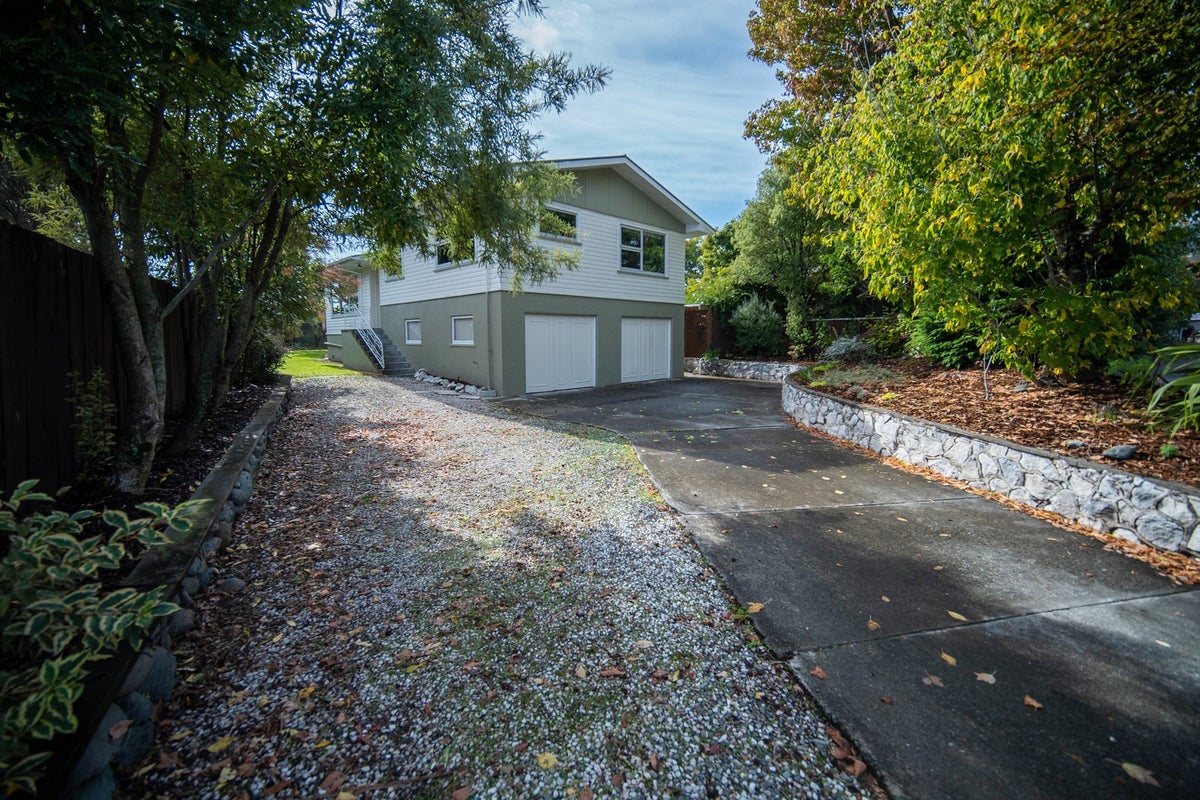 15 Shelley Crescent, Stoke, Nelson - Carousel 1
