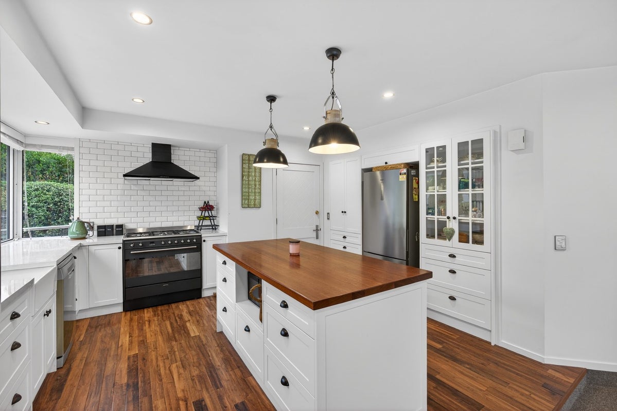 25 Blair Terrace, Richmond, Richmond - Carousel 1