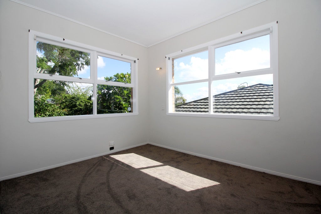 34 Beaubank Road, Kelston, Auckland - Carousel 10