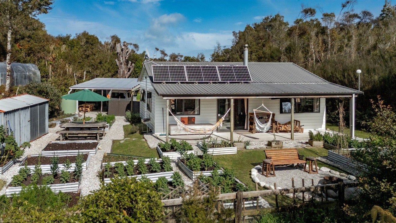 167 Darkies Terrace Road, CHARLESTON, Cape Foulwind  - Carousel 1