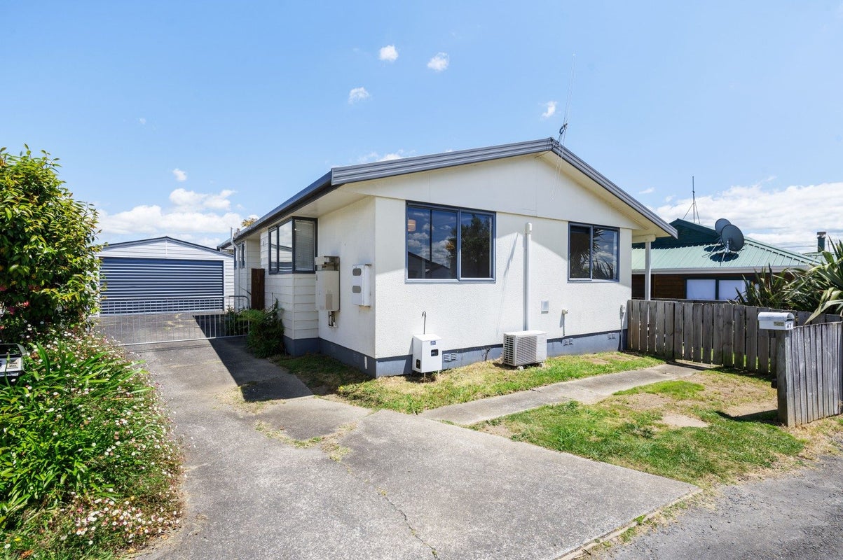 47 Baverstock Road, Nawton, Hamilton - Carousel 1