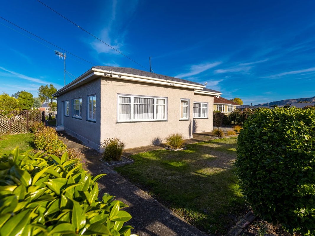 13 Michael Street, Waimate, Waimate - Carousel 1
