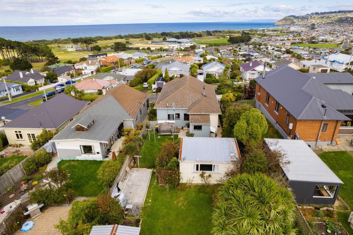 10 Kamura Street, Tainui, Dunedin - Carousel 24