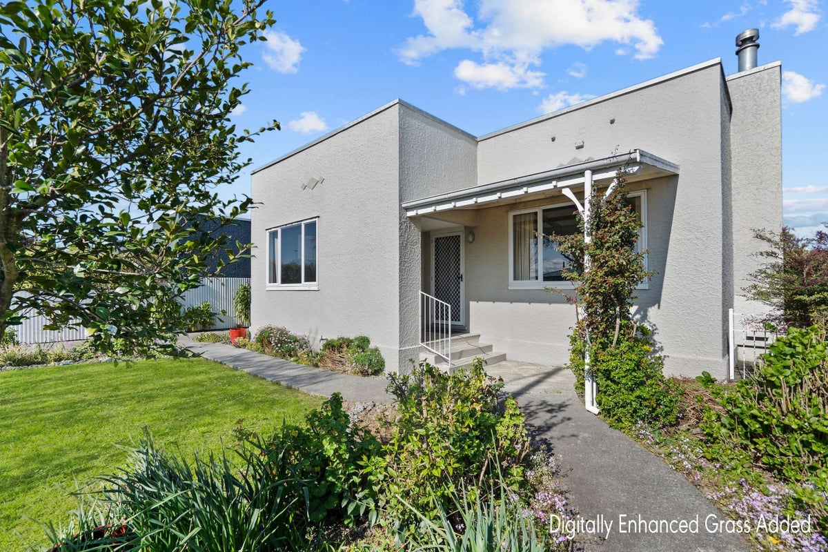 1013 Willowpark Road North, Mayfair, Hastings - Carousel 2